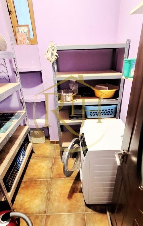 Oferim spre inchiriere apartament spatios, cu 3 camere, aproape de Nokia