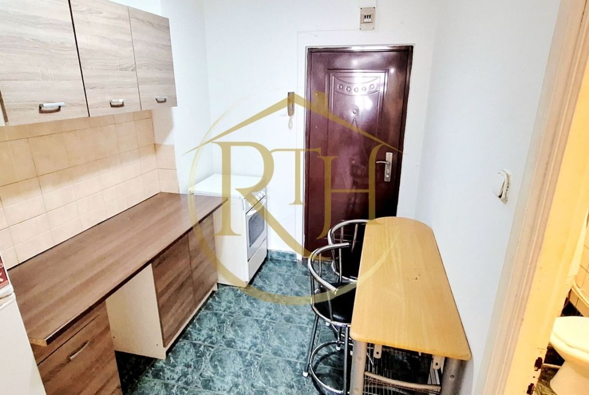 Oferim spre inchiriere garsoniera, Complex Studentesc, Libera imediat