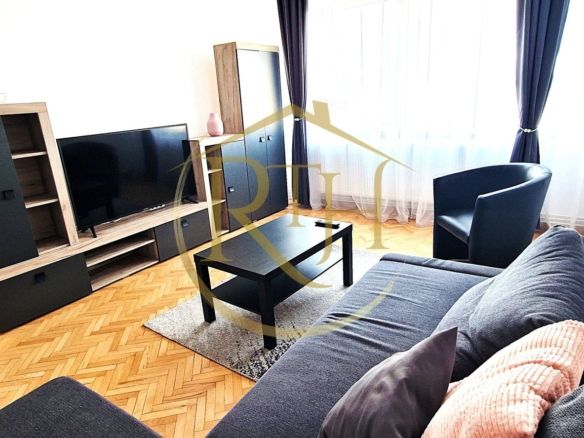 Inchiriez apartament modern cu 2 camere –zona Circumvalatiunii-Complex Favorit