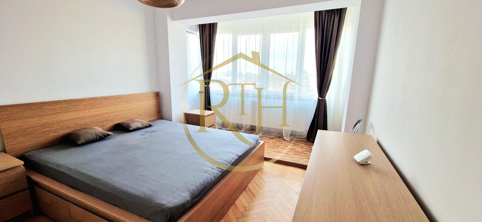 anBn-15457 Inchiriez apartament modern cu 2 camere –zona Circumvalatiunii-Complex Favorit
