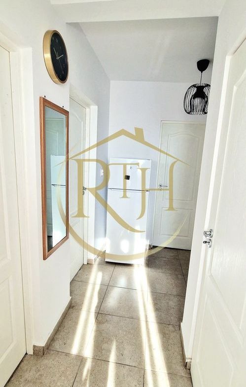 Inchiriez apartament modern cu 2 camere –zona Circumvalatiunii-Complex Favorit