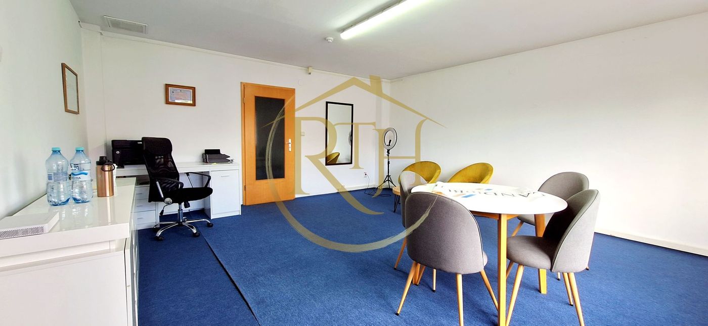 Oferim spre inchiriere spatii pentru birouri, zona Soarelui, Parcare privata