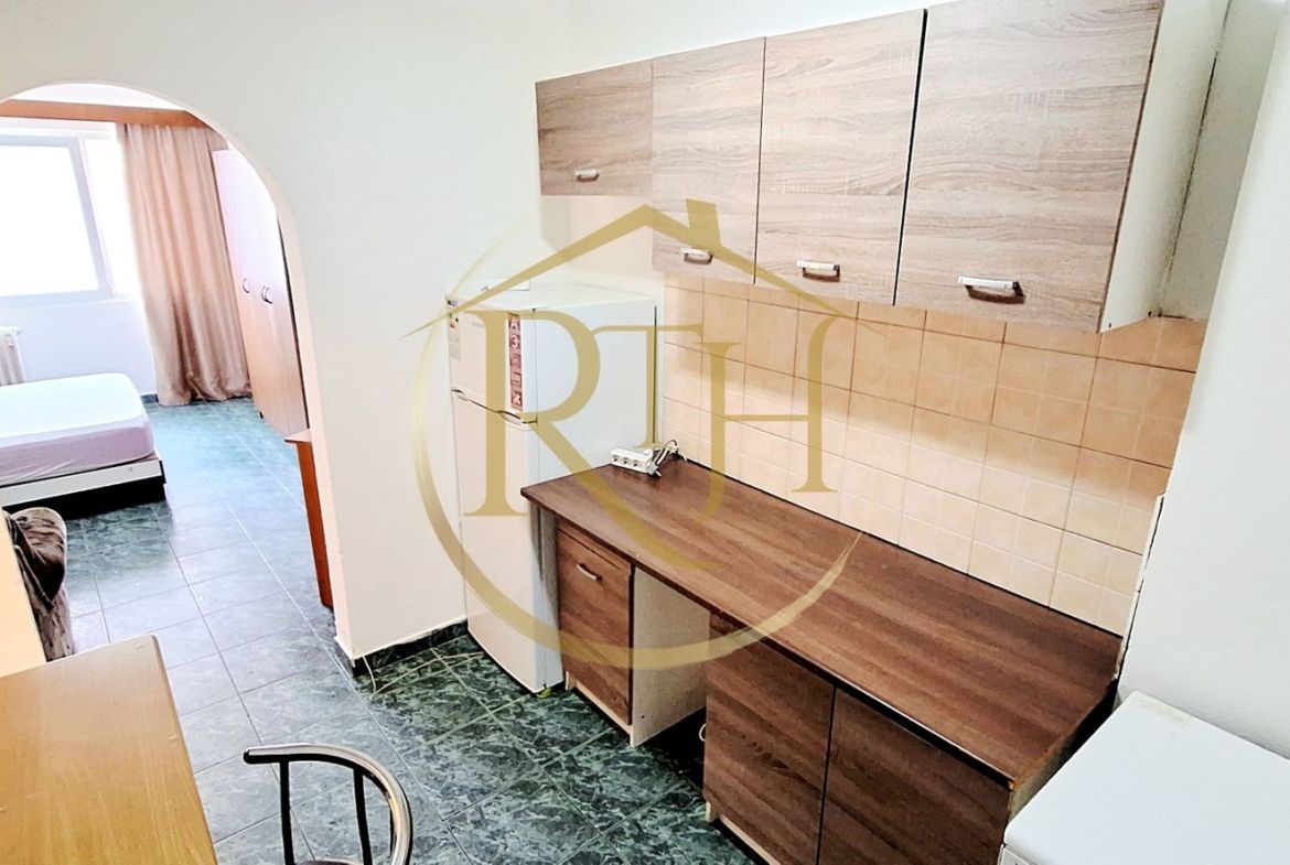 Oferim spre inchiriere garsoniera, Complex Studentesc, Libera imediat
