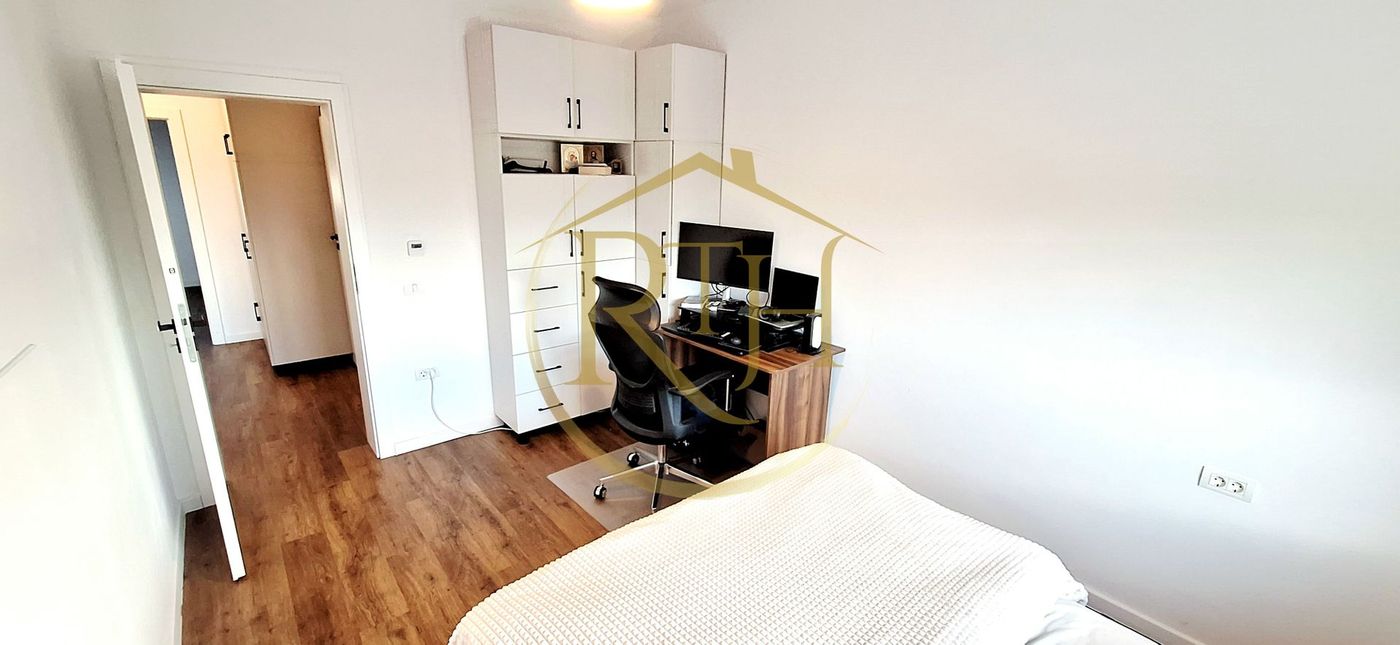 Oferim spre vanzare Casa tip Duplex, situata in Giroc in apropiere de DAF