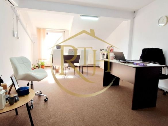 Oferim spre inchiriere spatii pentru birouri, zona Soarelui, parcare privata