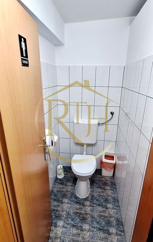 Oferim spre inchiriere spatii pentru birouri, zona Soarelui, parcare privata