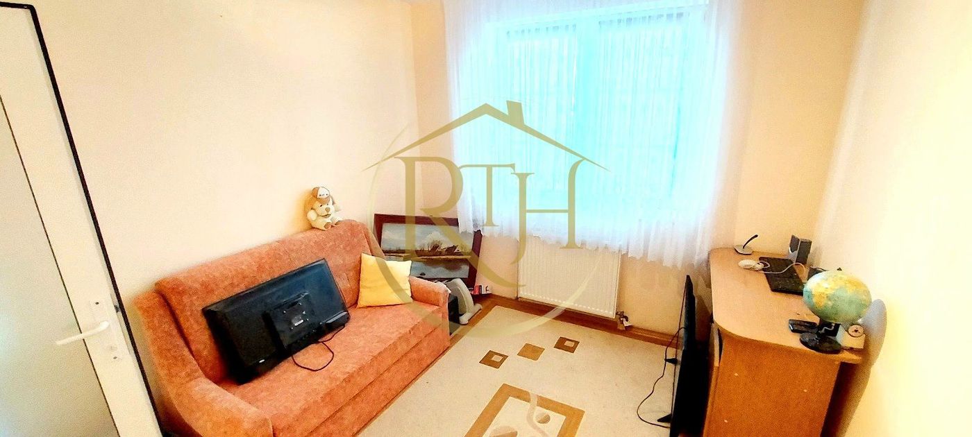 Oferim spre vanzare casa, 6camere, 162mp utili,809mp teren,in Giroc 0% Comision
