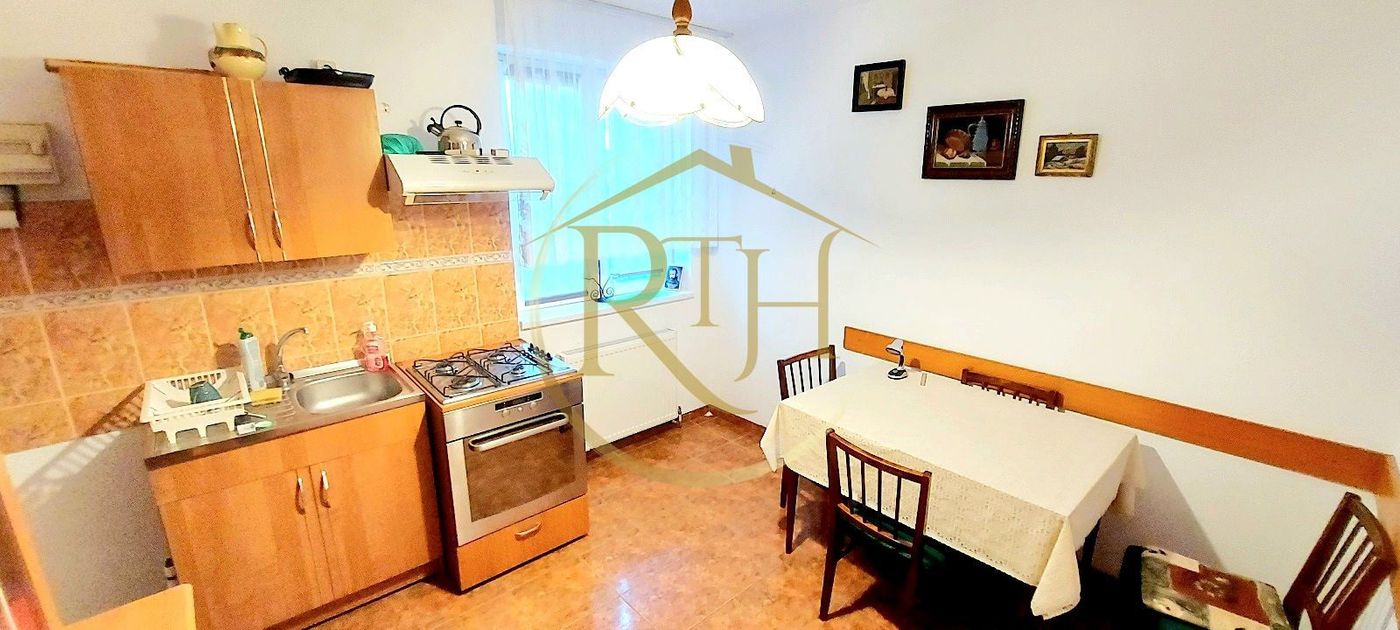 Oferim spre vanzare casa, 6camere, 162mp utili,809mp teren,in Giroc 0% Comision