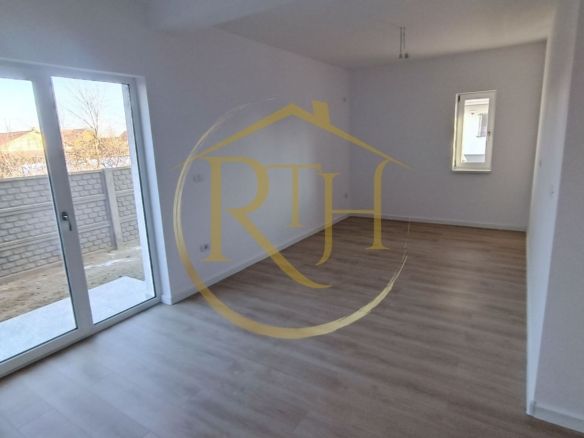 Ultimele 2 apartamente, 2 camere, 53 mp utili, curte 32 mp, 0% Comision