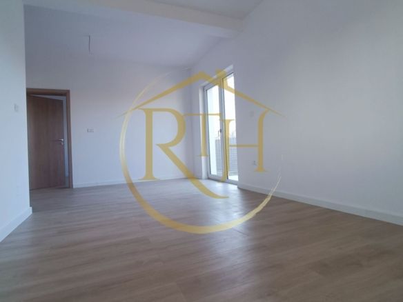 Ultimele 2 apartamente, 2 camere, 53 mp utili, curte 32 mp, 0% Comision