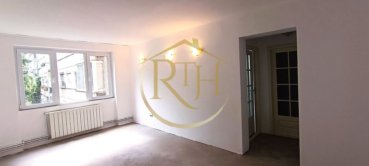 De vanzare apartament 2 camere zona centrala, comision ,,0″