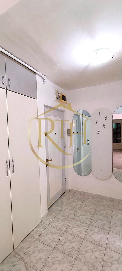 De vanzare apartament 2 camere zona centrala, comision ,,0″