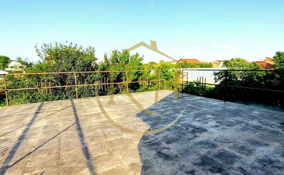 Oferim spre vanzare casa, 6 camere, 162mp utili, 809mp teren, in Giroc