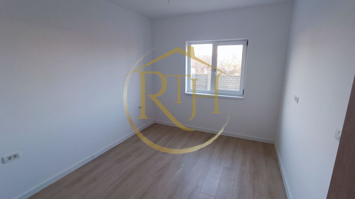Nu rata ultimele 2 apartamente, 2 camere 53 mp,curte proprie 23 mp, 0% Comision