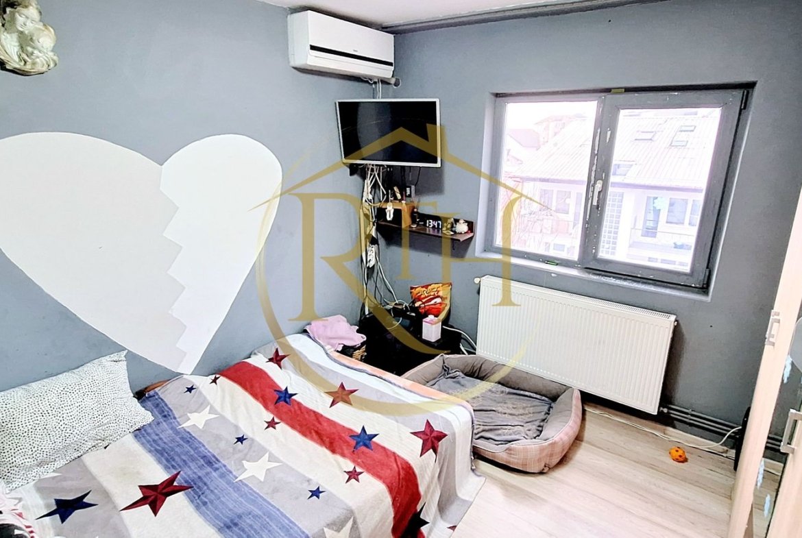 Oferim spre vanzare, Apartament cu 3 camere, Girocului, Sp. Judetean 0% Comision