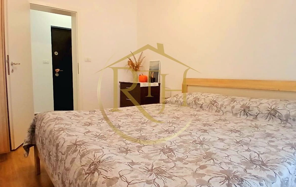 Oferim spre vanzare Apartament 2 camere tip SAD  + 2 locuri de parcare