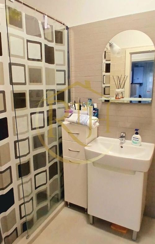 Oferim spre vanzare Apartament 2 camere tip SAD  + 2 locuri de parcare
