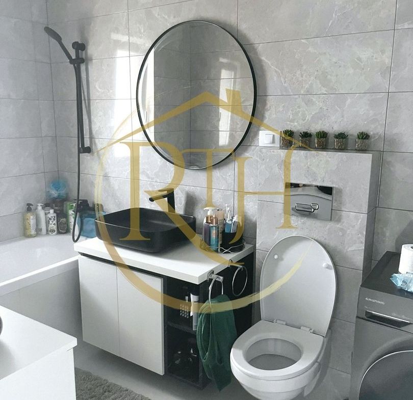 Oferim spre vanzare, Duplex 3 camere, Mobilat si Utilat, Mosnita Noua