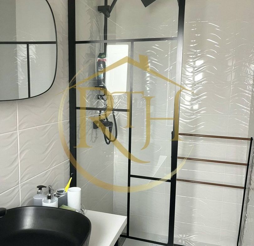 Oferim spre vanzare, Duplex 3 camere, Mobilat si Utilat, Mosnita Noua