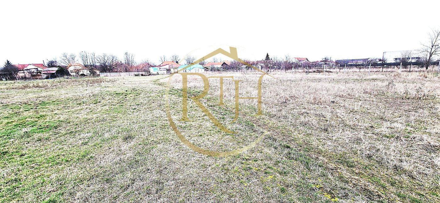 Vand teren intravilan Zona Fraidorf,comison ,,0”