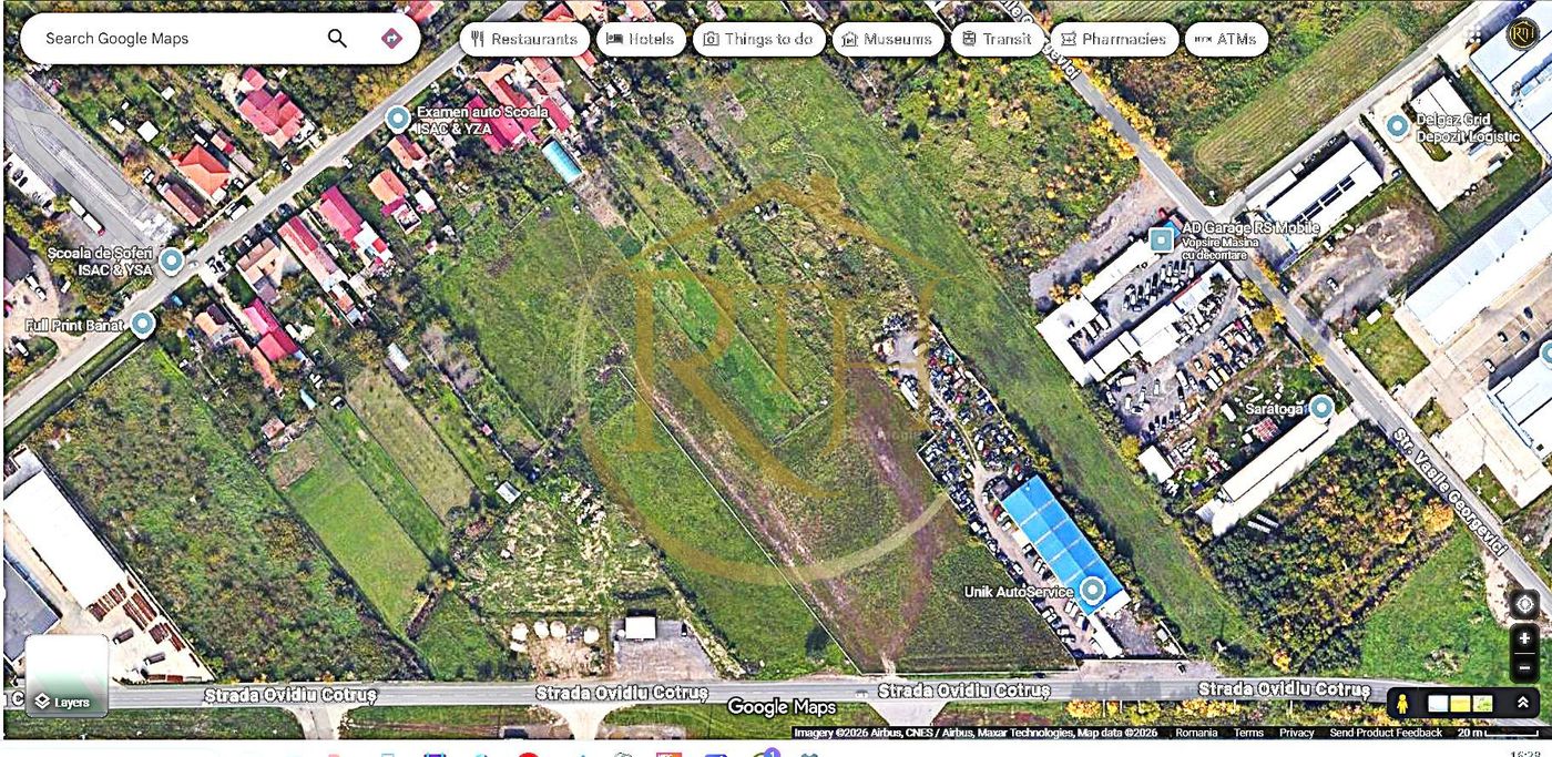 Vand teren intravilan Zona Fraidorf,comison ,,0”