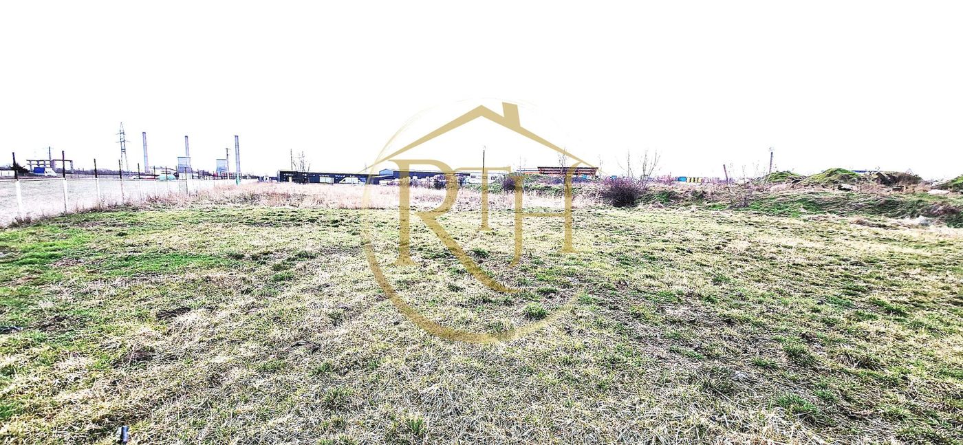 Vand teren intravilan Zona Fraidorf,comison ,,0”