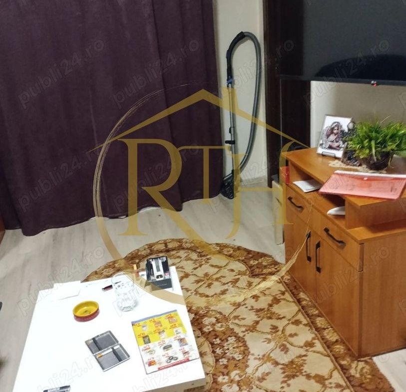 Oferim spre vanzare garsoniera, situata la etajul 2, zona Dambovita
