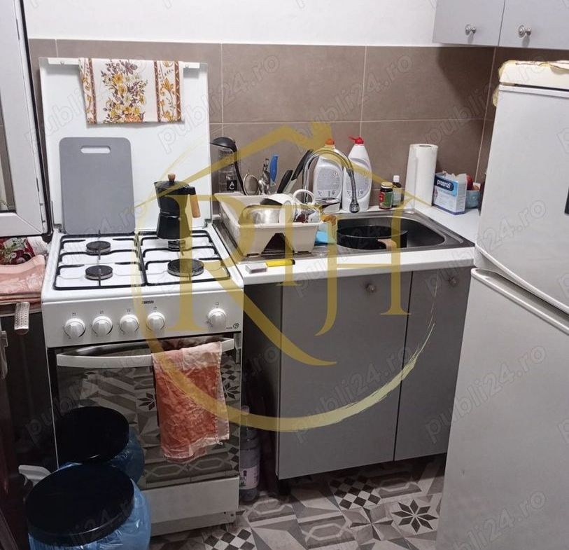 Oferim spre vanzare garsoniera, situata la etajul 2, zona Dambovita