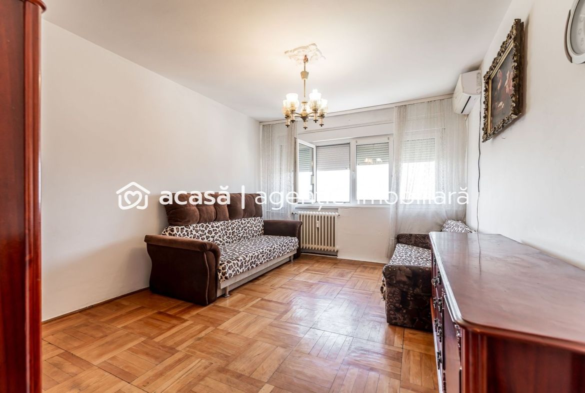 VANDUT! Apartament 2 camere decomandat – Romanilor – COMISION 0
