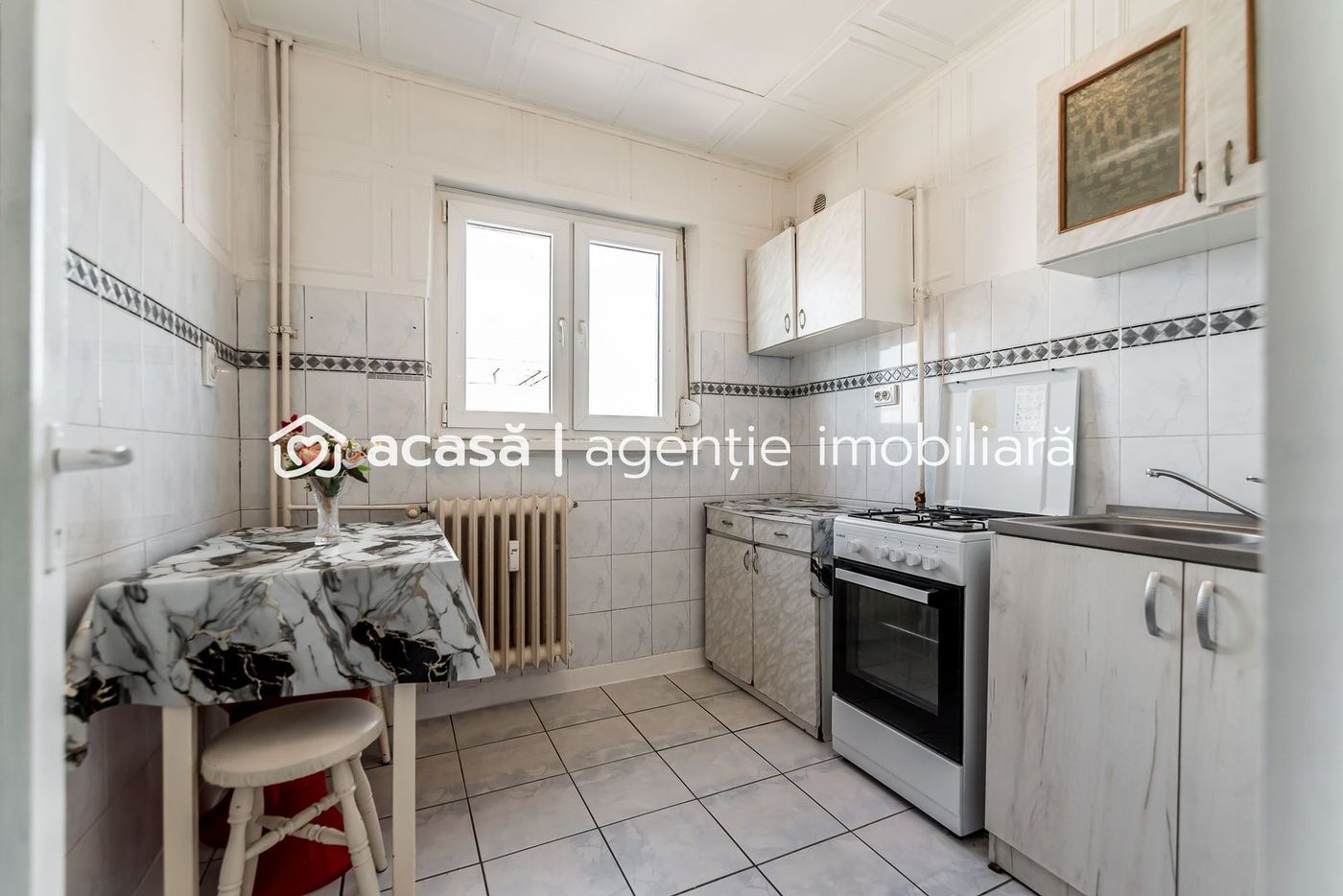 VANDUT! Apartament 2 camere decomandat – Romanilor – COMISION 0