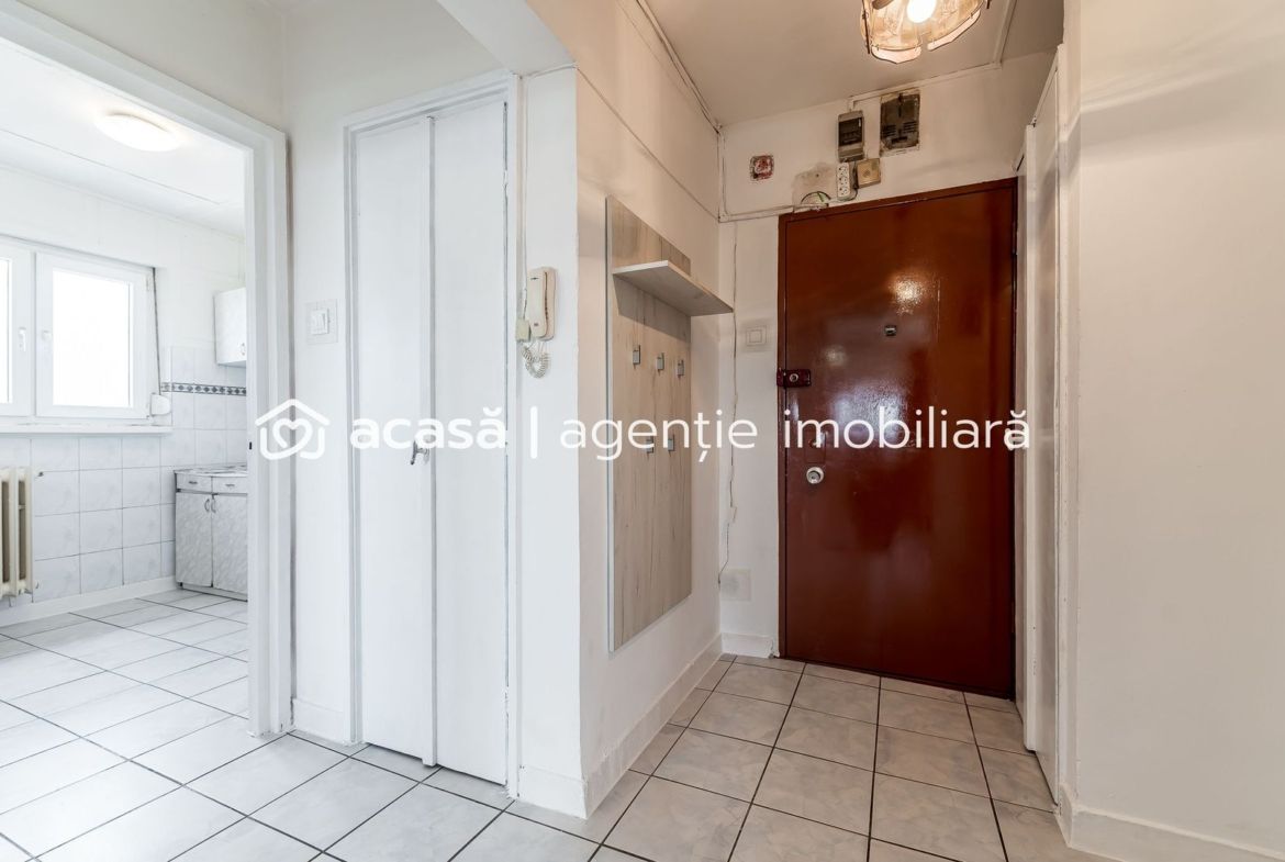 VANDUT! Apartament 2 camere decomandat – Romanilor – COMISION 0