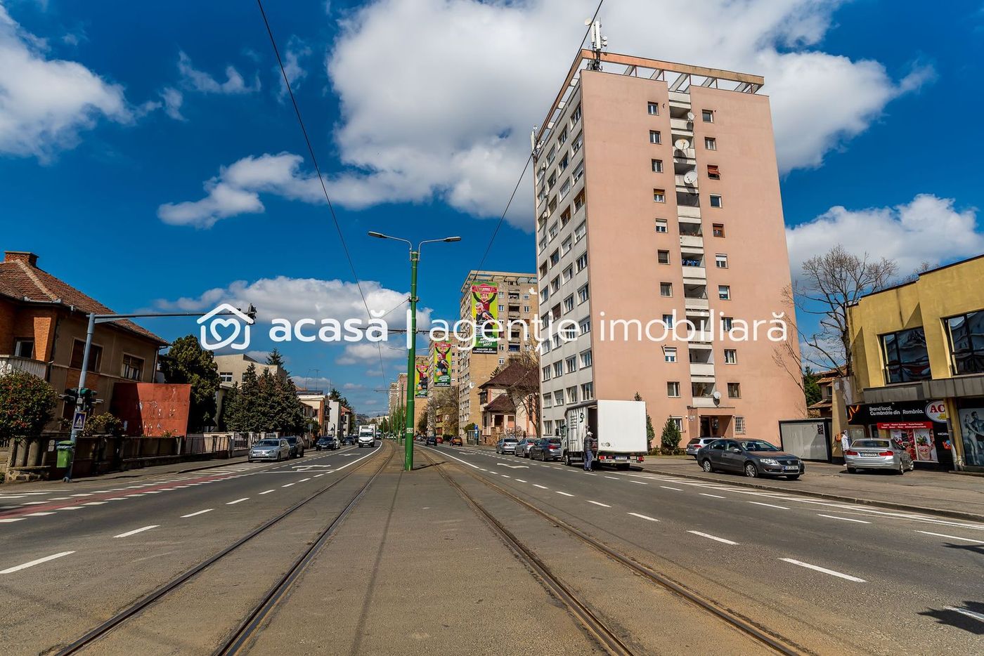 VANDUT! Apartament 2 camere decomandat – Romanilor – COMISION 0