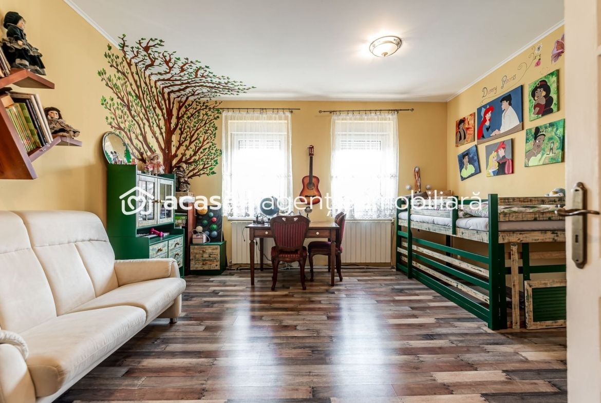Casa solida din caramida – 8 camere – zona Sega, UTA – COMISION 0