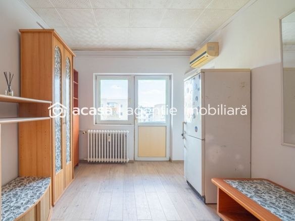 Apartament 1 cameră, Zonă Confecții – Arad