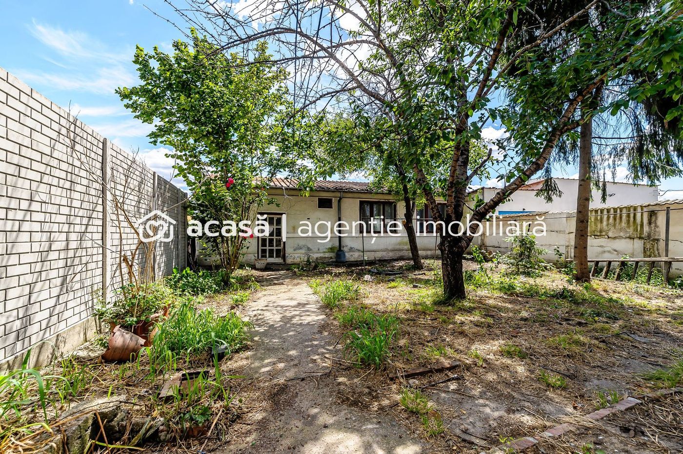 Casă pe Str. Dorobanților | 716 mp teren | Pârneava