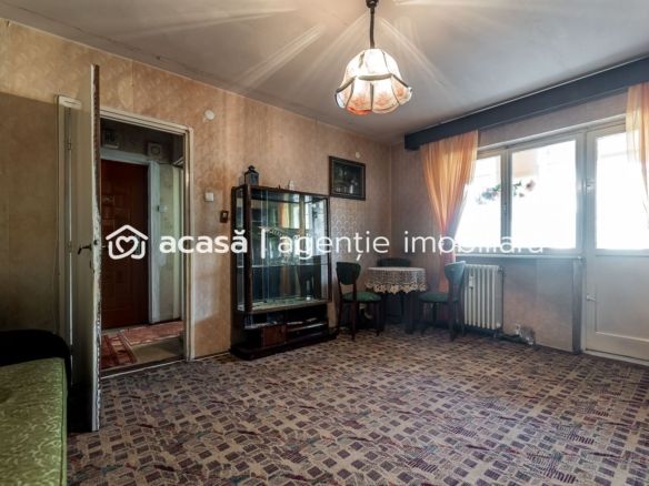 Apartament 2 camere Ultracentral – Bvd Revoluției, Etaj 1 – COMISION 0