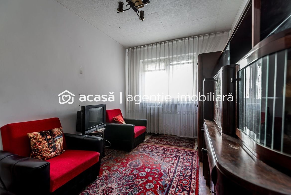 Apartament 2 camere Ultracentral – Bvd Revoluției, Etaj 1 – COMISION 0