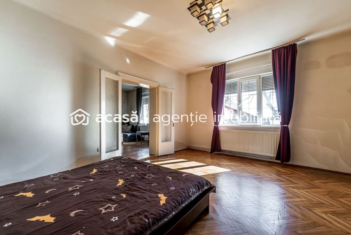 Casa ideală pentru familie: școală la 3 min + anexă pentru bunici