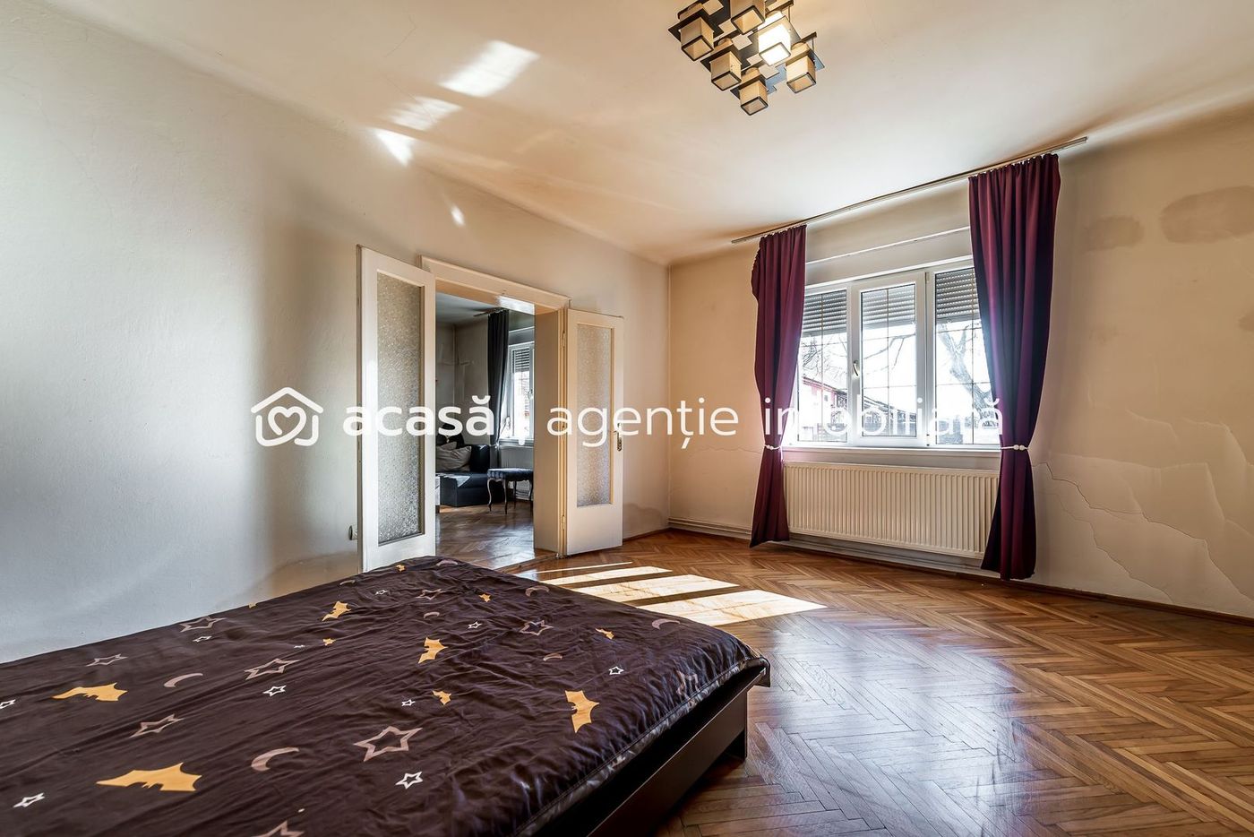 Casa ideală pentru familie: școală la 3 min + anexă pentru bunici