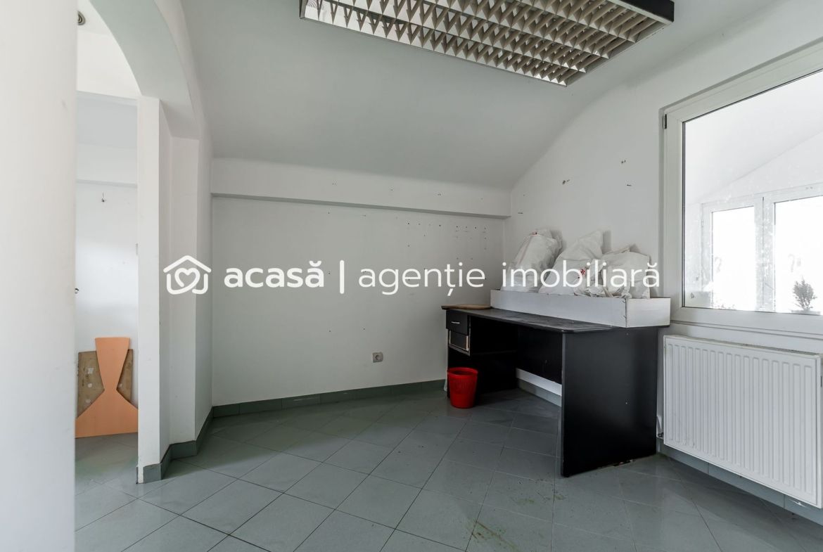Casa ideală pentru familie: școală la 3 min + anexă pentru bunici