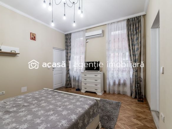 Apartament 2 camere, ultracentral, etaj intermediar (etaj 1)