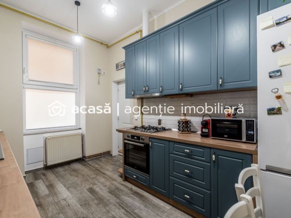 Apartament 2 camere, ultracentral, etaj intermediar (etaj 1)