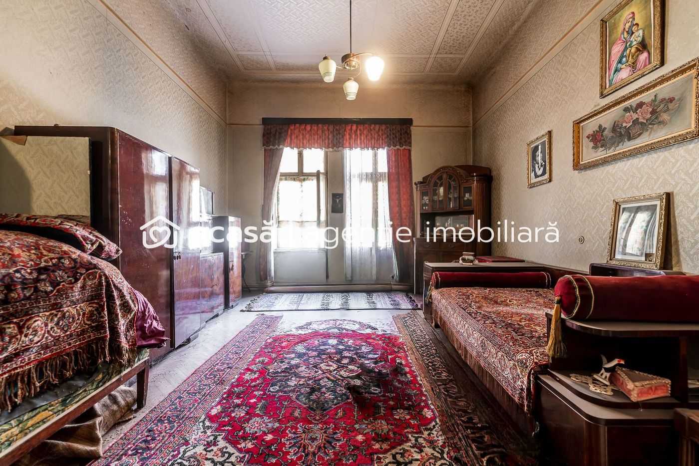 Apartament la parter înalt, str. Lucian Blaga, centrul Aradului