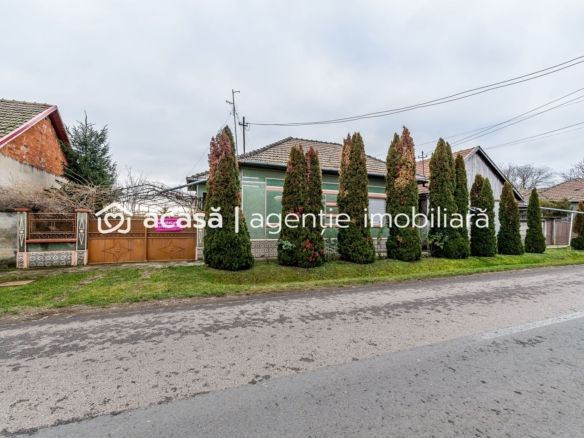 Casă + curte 2.500 mp în Dorobanți