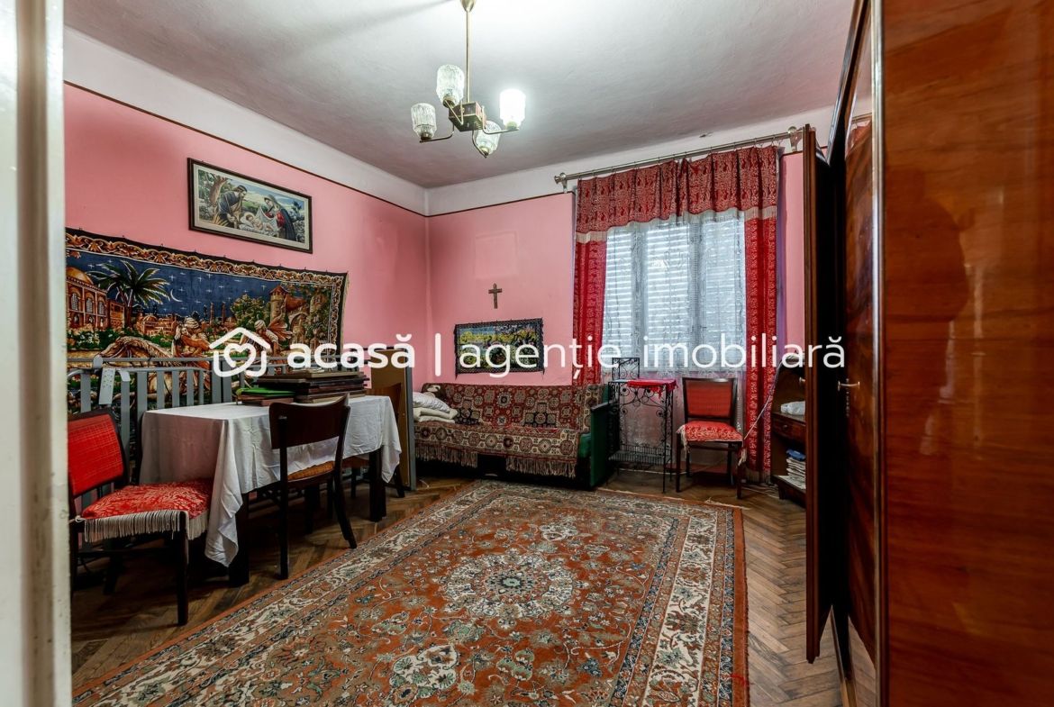 Casă + curte 2.500 mp în Dorobanți