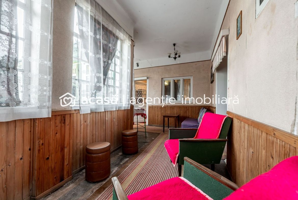 Casă + curte 2.500 mp în Dorobanți