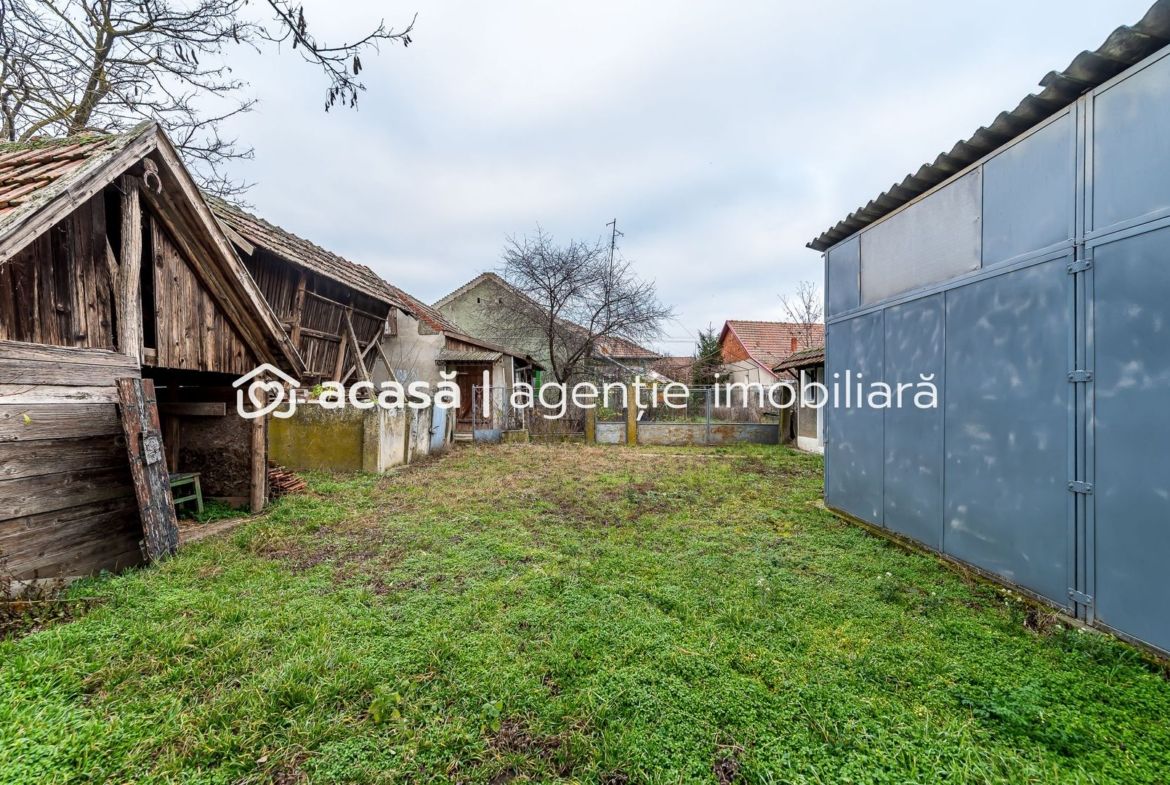Casă + curte 2.500 mp în Dorobanți