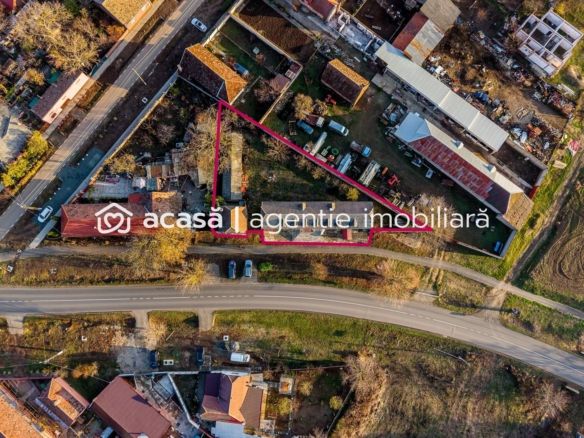 Clădire potrivită pentru proiecte educaționale sau de îngrijire