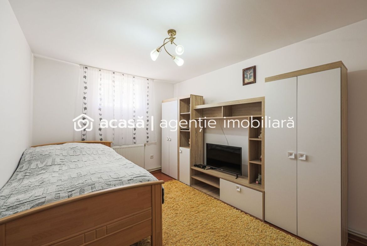 Preț redus! Casă în localitatea Turnu
