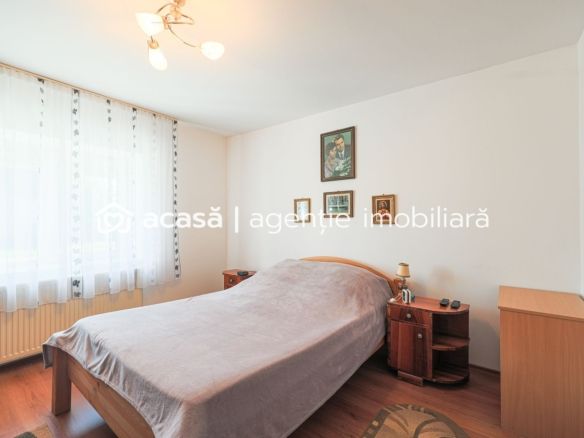 Preț redus! Casă în localitatea Turnu